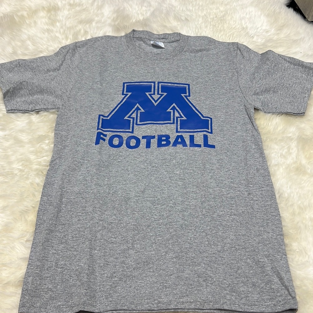 NWT - Unisex Minnesota Football Shirt
